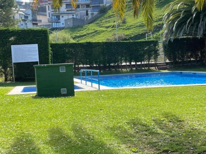 דירות Piscina Comunitaria Y Parking En מוגרו מראה חיצוני תמונה